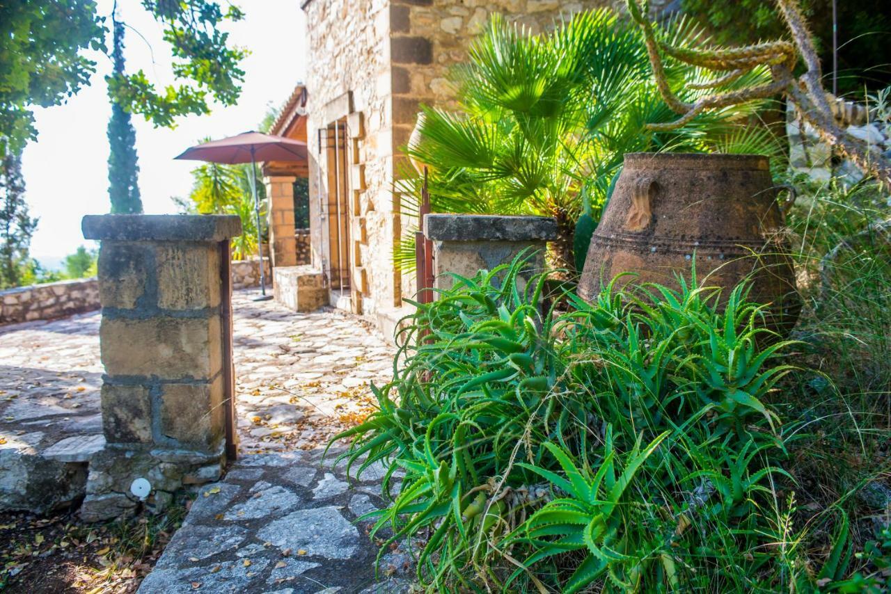 Vila Petromanos, A Unique Place With Dreamy Sunsets! Xirokambos  Exteriér fotografie